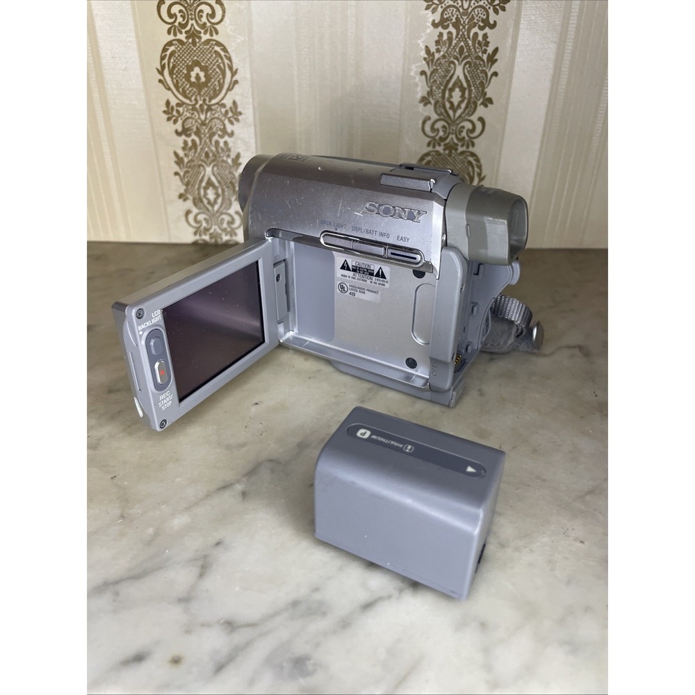Sony Handycam DCR-HC20 MiniDV Camcorder Silver and Battery Untested